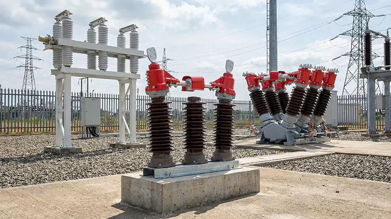 La diferencia entre disyuntores e interruptores de desconexión.